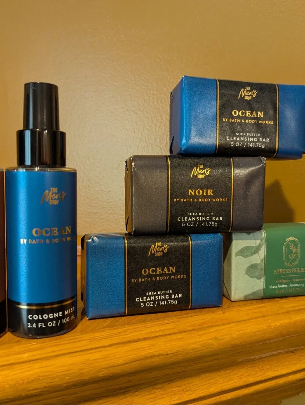 Mens Lot